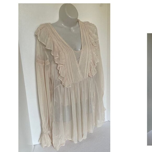 Anthropologie Ruffle Tunic Top Womens Ivory VNeck Long Sleeve Fairycore Metallic - Picture 5 of 12